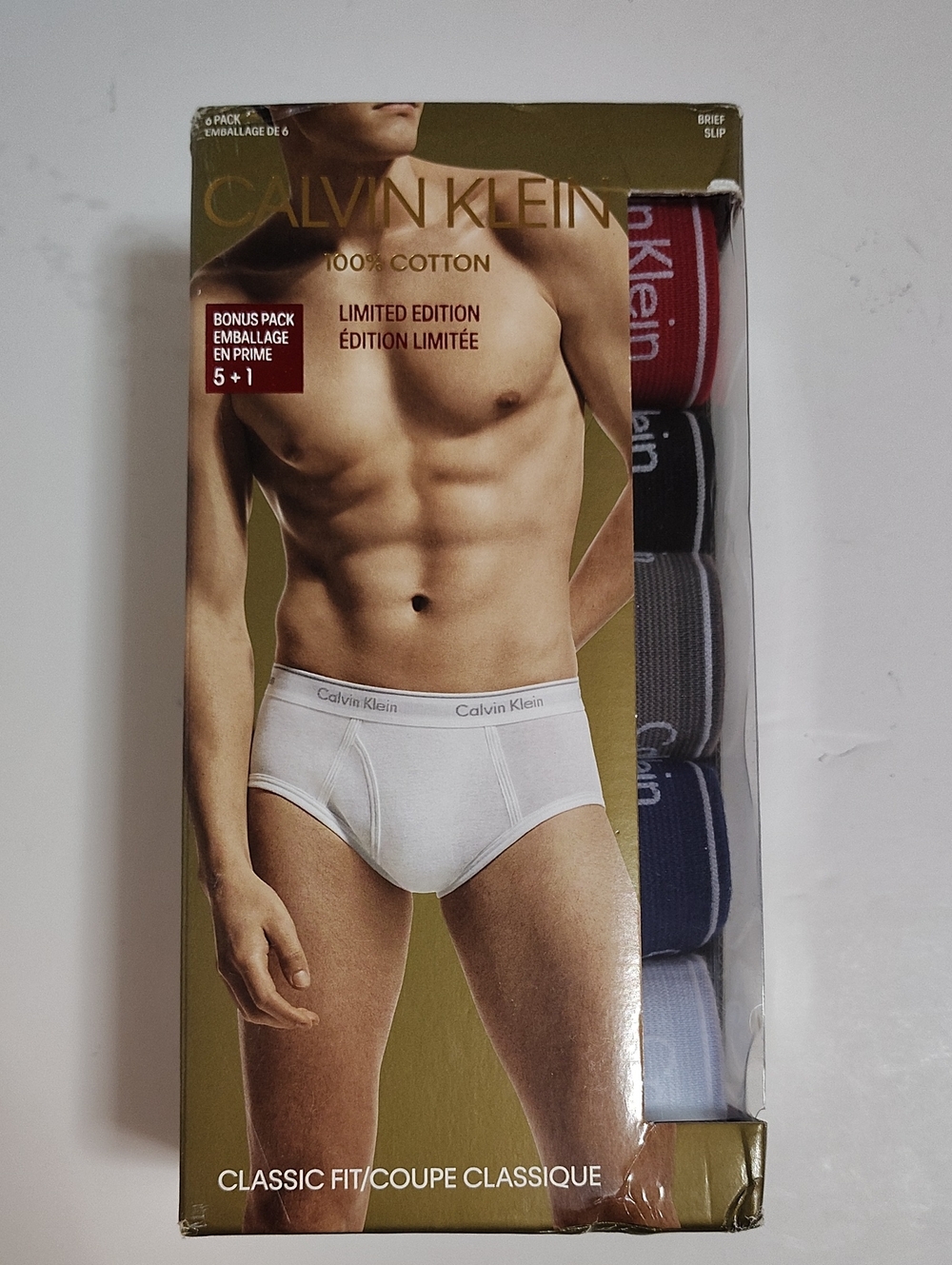 Classic Fit Calvin Klein Men's Briefs - Bonus Pack  5+1 - Size S 28-30